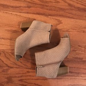 Old navy nude suede booties